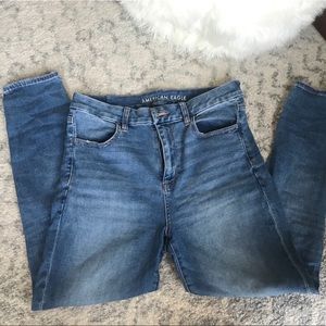 American Eagle Curvy Hi-Rise Jegging